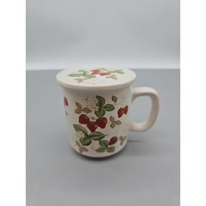 vtg wild strawberry Coffee/Tea Mug w/lid Japan